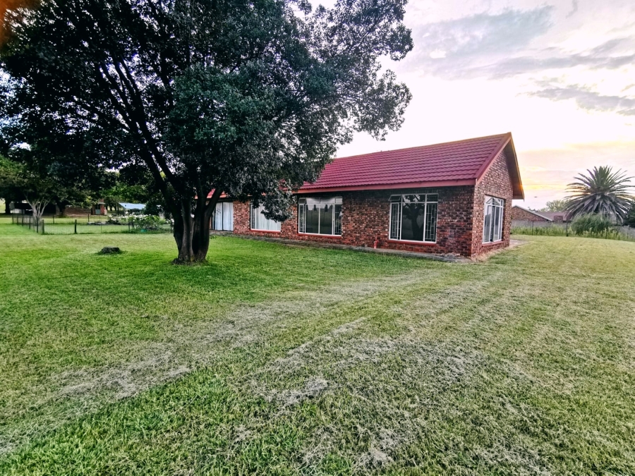 2 Bedroom Property for Sale in Wonderwater Free State
